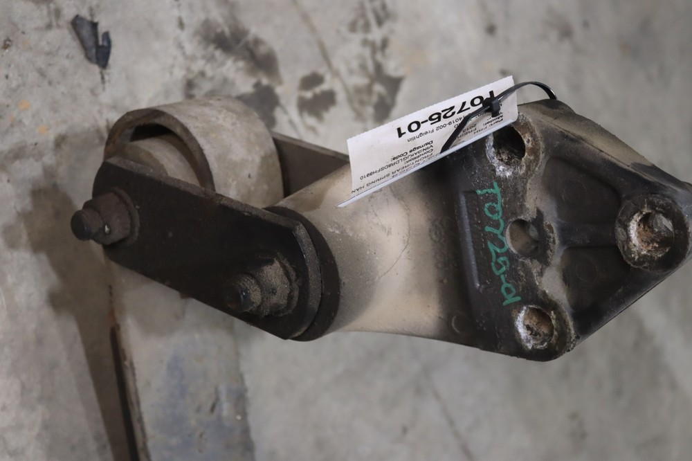 2008-2017 FREIGHTLINER CASCADIA 125 FRONT LEFT SUSPENSION LEAF SPRING OEM