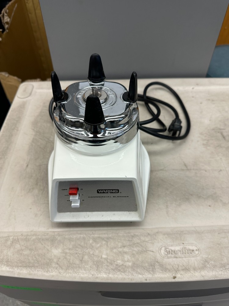 WARING 51BL31 COMMERCIAL BLENDER