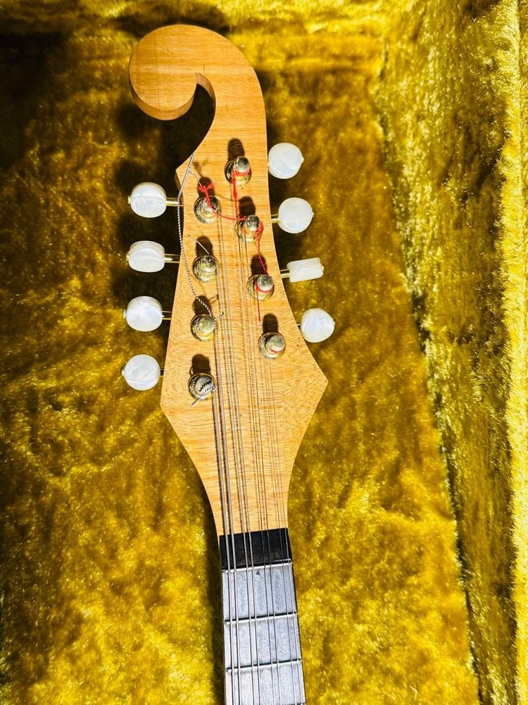 Hanako Yokouchi Mandolin