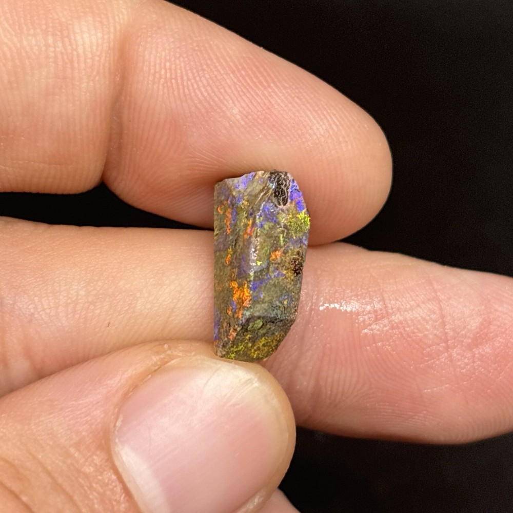 Mesmerizing Australian Andamooka Rough Opal