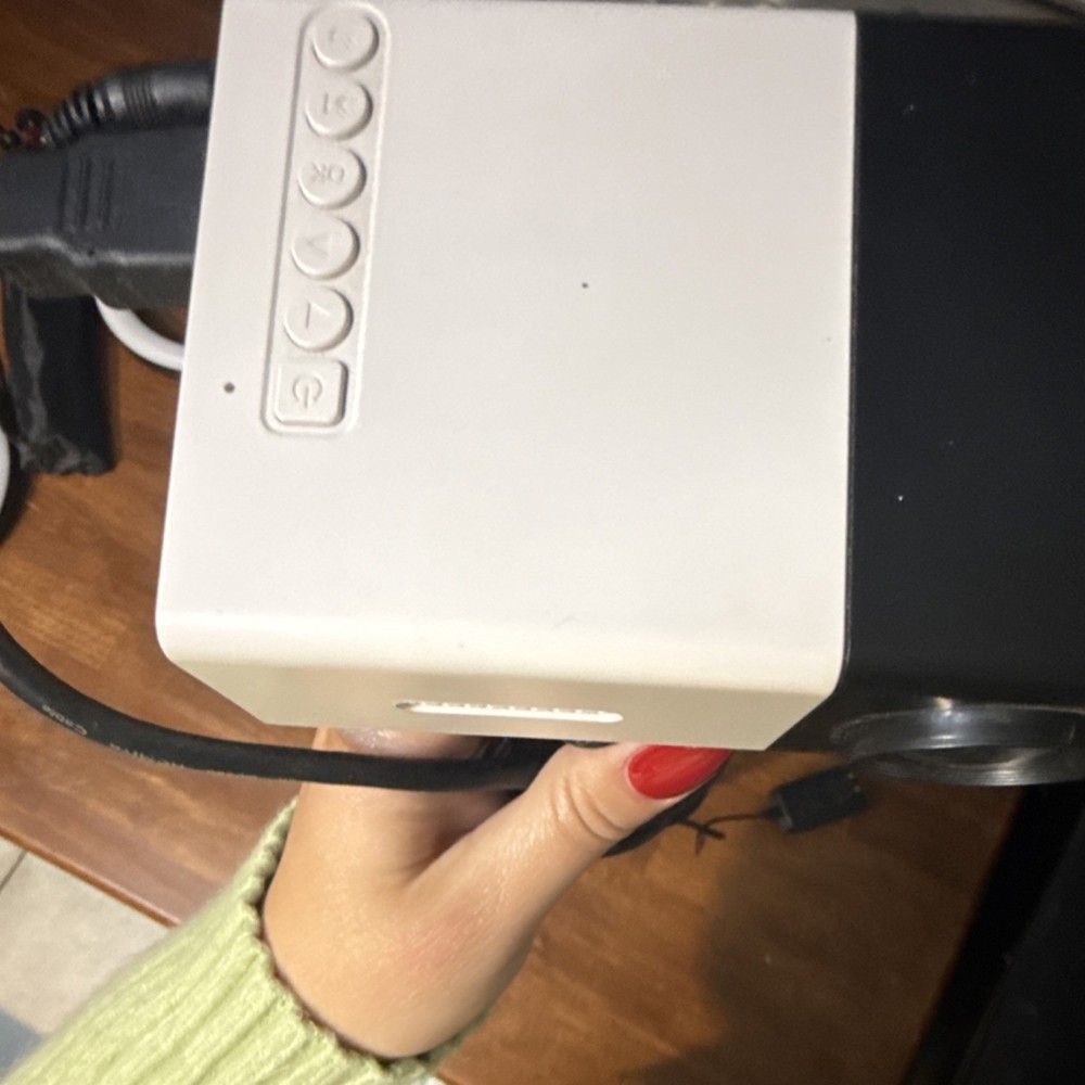 White Black Desktop Projector USB microSD AV Inputs