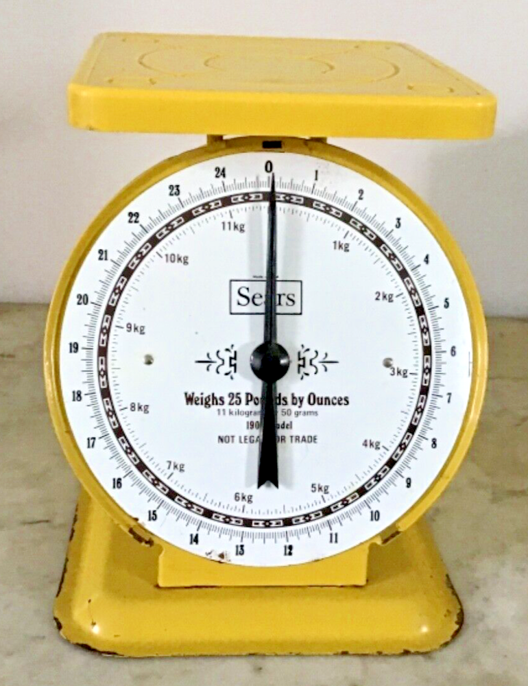 SEARS, KITCHEN SCALE, VINTAGE, WORKS WELL, YELLOW, SLIGHT RUSTING, 25lbs