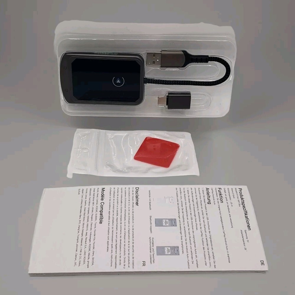 Wireless CarPlay / Android Auto Adapter Dongle for iPhone IOS 10+ & Android 11+