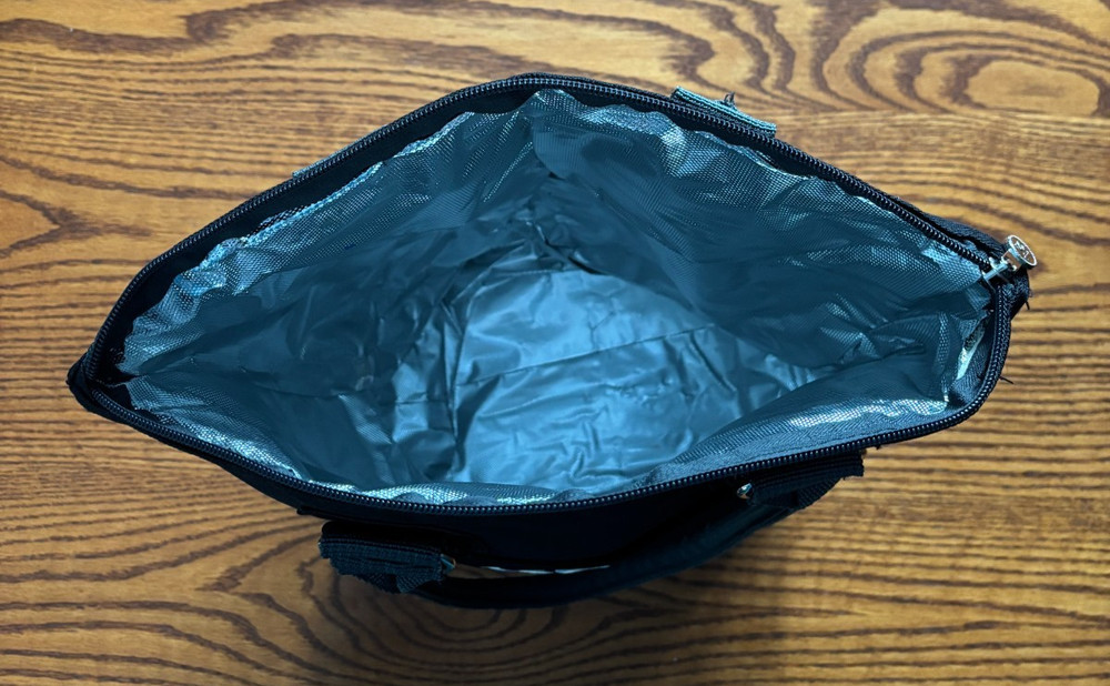 Tastefullysimple "keep it cool" cooler bag