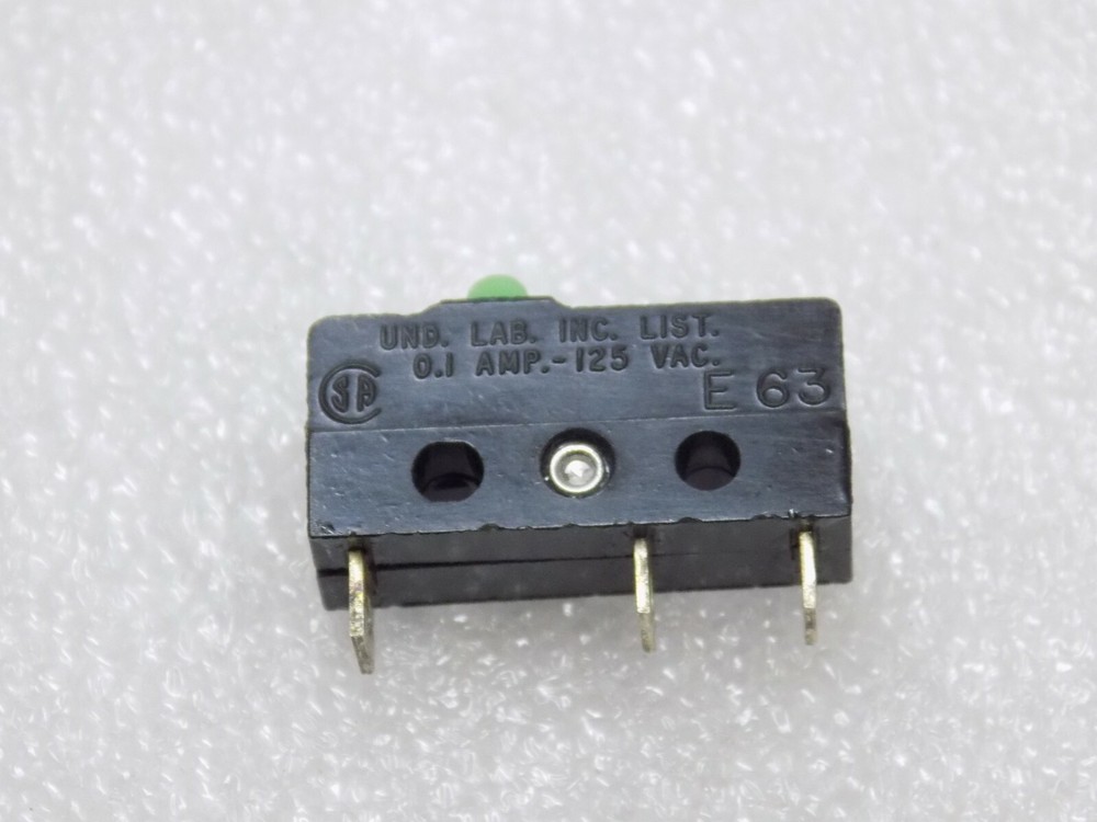 1x CHERRY Micro switch 125V 0.1A