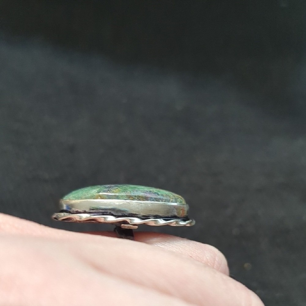 Silver Plated Green Ruby Fuchsite Gemstone Oval Statement Ring - Size 7