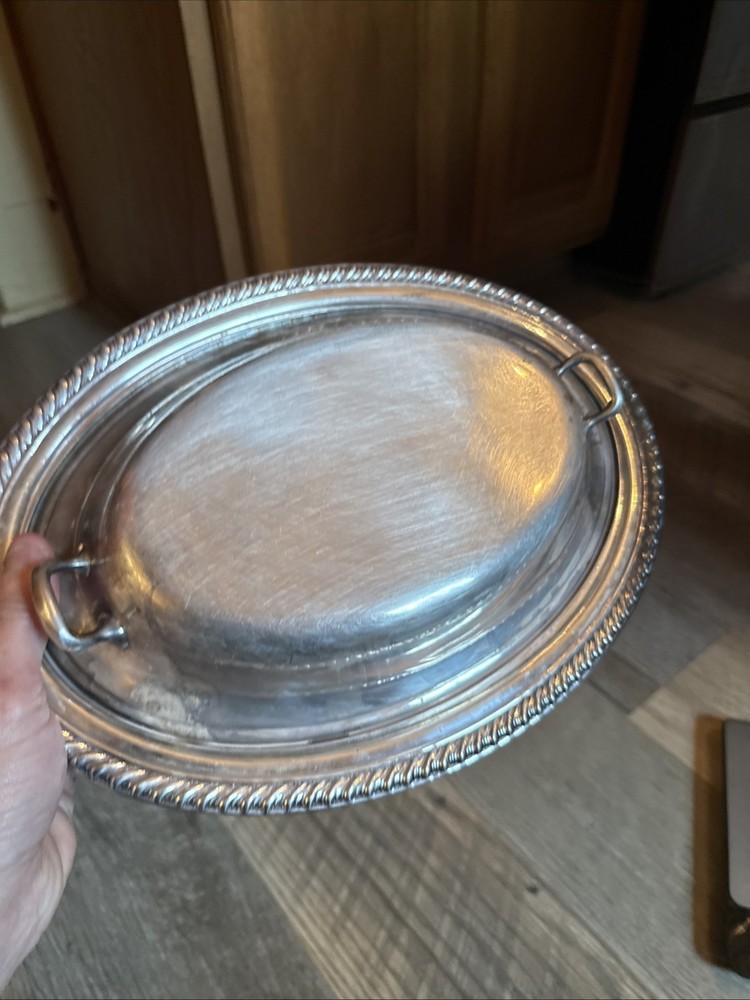 W. M. Rogers Silver plate covered Vegetable Serving Dish