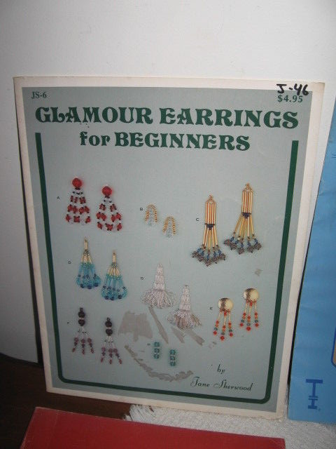 4 Beading Booklets: Step-By-Step Stringing, Glamour, Earrings, Mounts VGUC