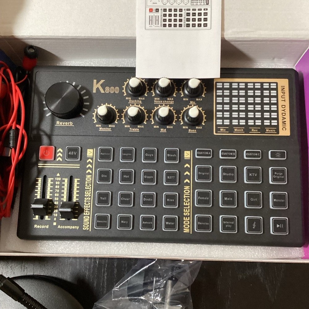K800 Podcast Equipment Bundle
