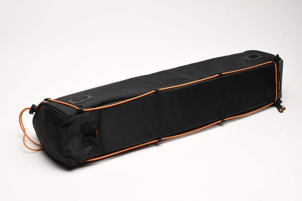 Case Logic 27" x 6" tripod case, Nice and clean