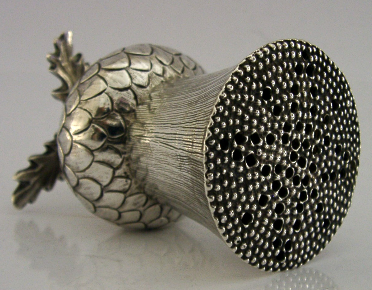 RARE WILLIAM IV STERLING SILVER SCOTTISH THISTLE POUNCE POT 1837 ANTIQUE 66g