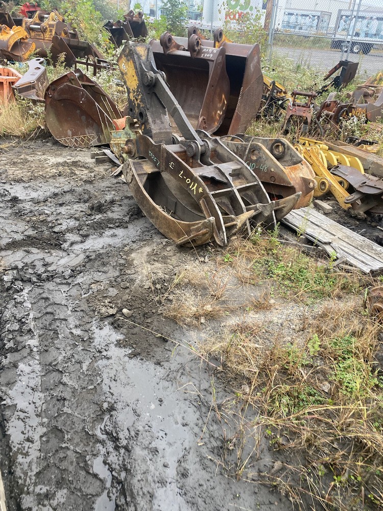 excavator thumb grapple