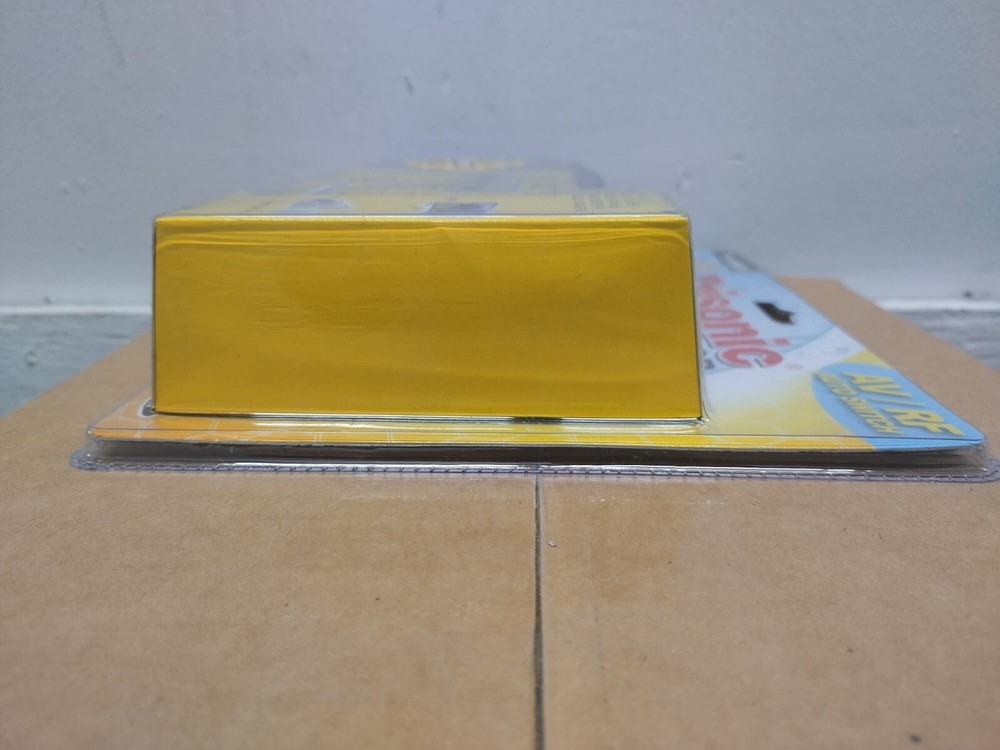 NOS Trisonic AV/RF Auto Switch RF Modulator Box - Sealed