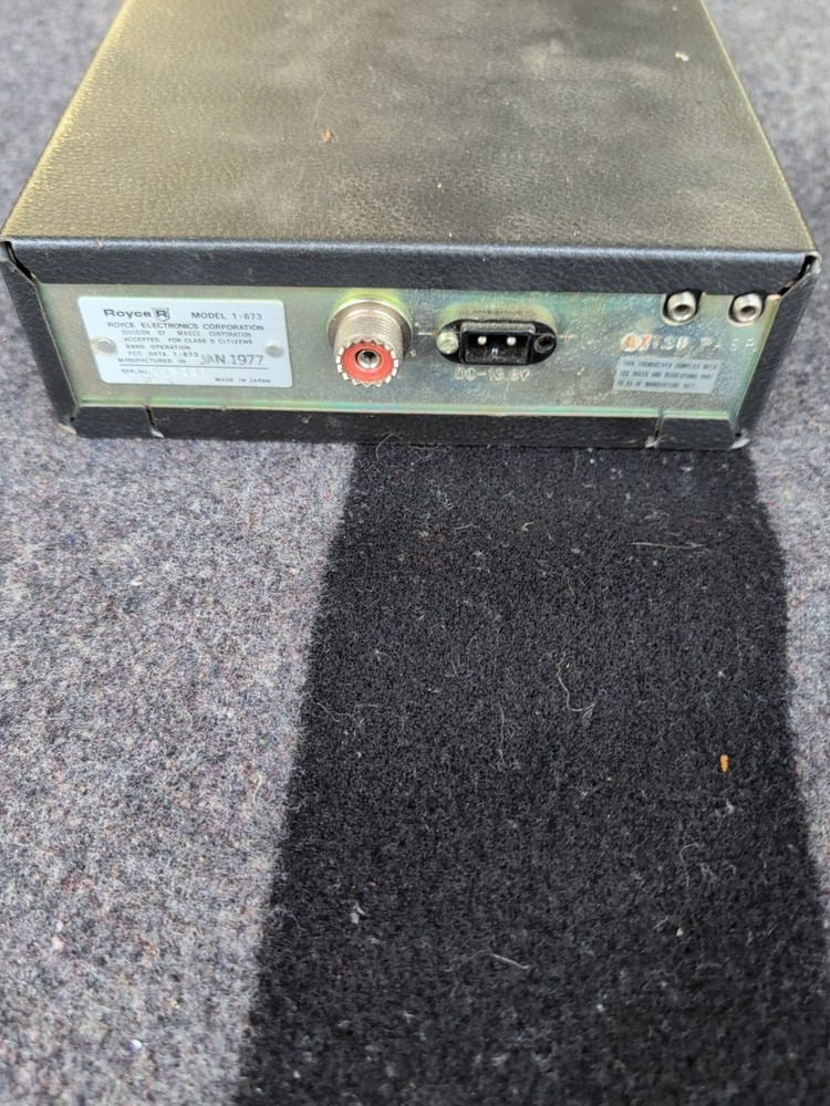 Royco Model 1-673 CB Radio Untested .