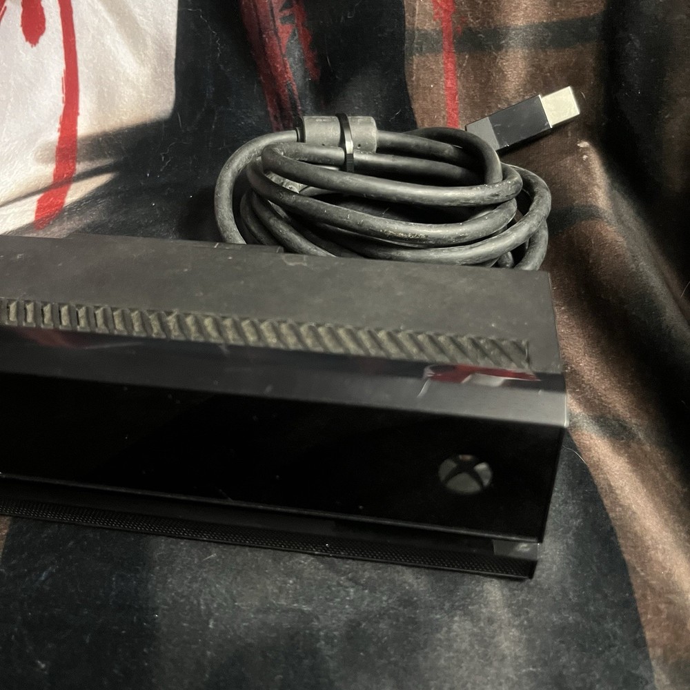 Microsoft Xbox One Kinect Sensor Bar Black Model 1520 Pre Owned Untested