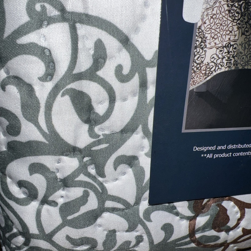 Chic Home Judith Queen Quilt, NWT