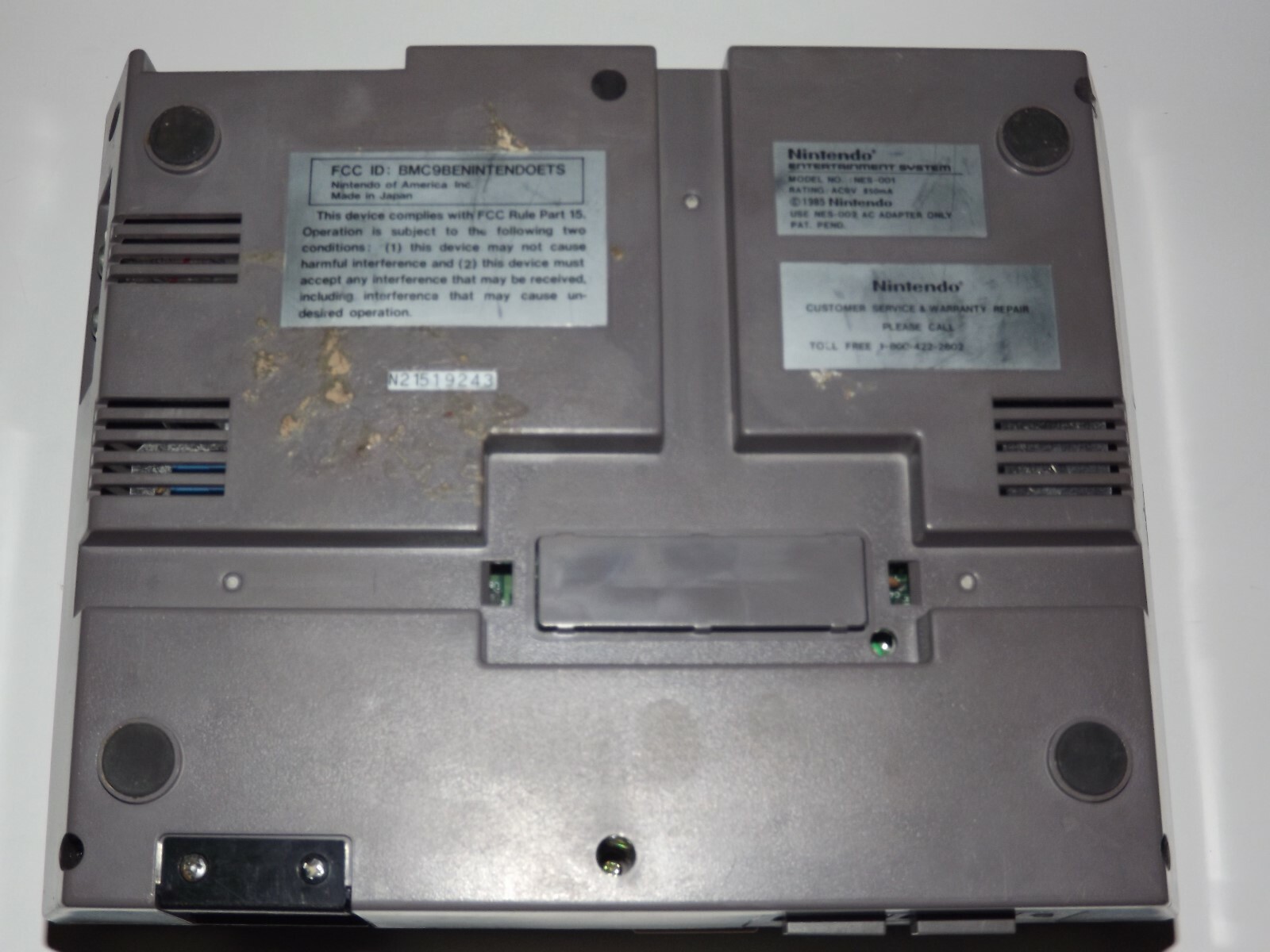 Nintendo Entertainment System Console Bundle with New NES 72 Pin