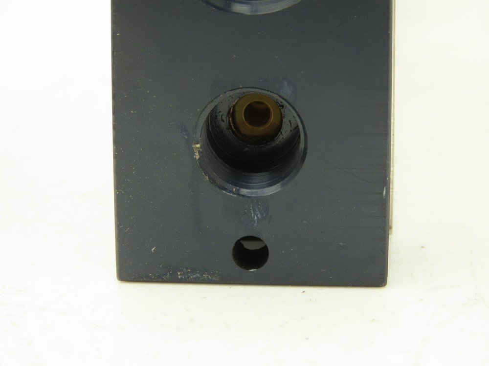 Vac 3 Cubes 120 Multi Venture Vacuum Ejector W Digital Pressure Sensor