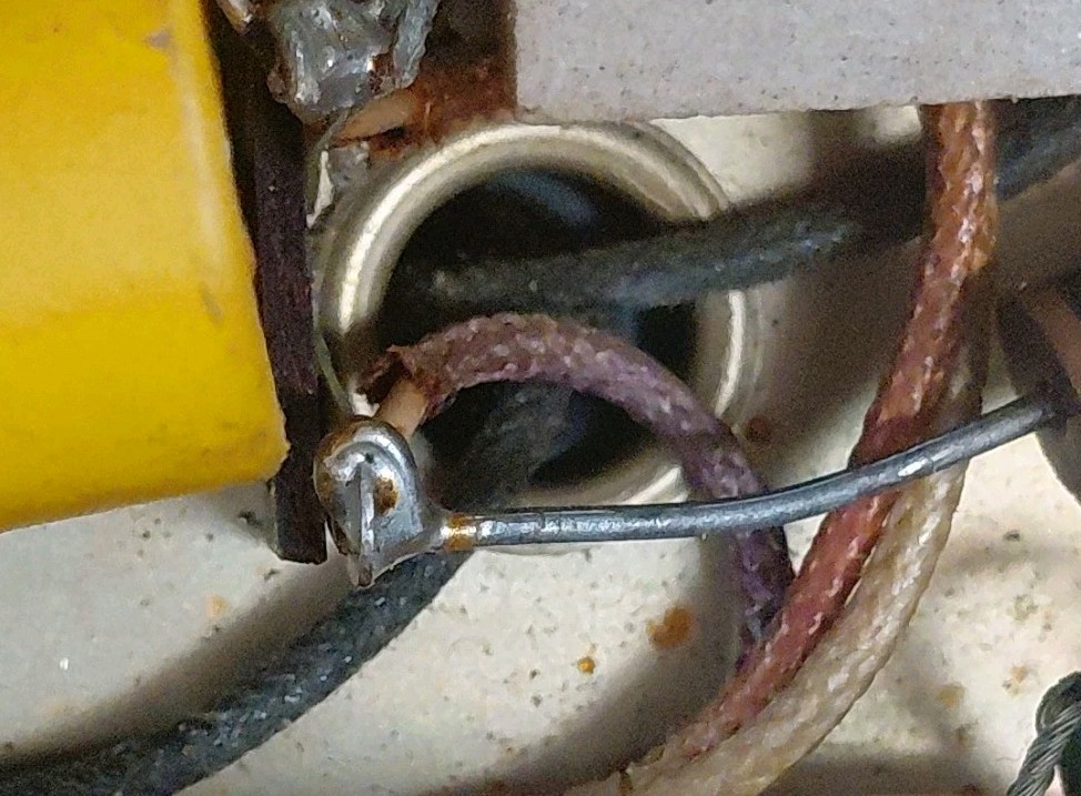 Hallicrafters HT-40 Audio choke transformer. (Powered Up ONLY)