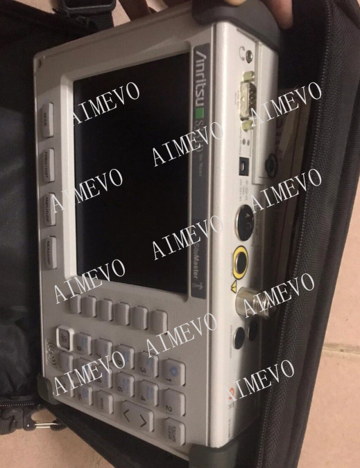 Anritsu S331D Site Master Cable & Antenna Analyzer WITH power adapter.