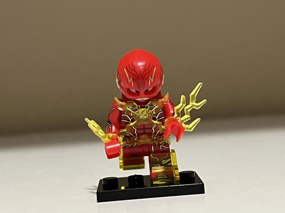 DC The Flash Minifigure