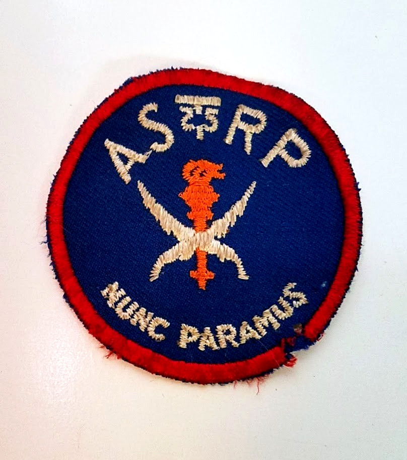 ARMY SPECIALIST TRAINING PROGRAM RESERVE ASTRP NUNC PARAMUS PATCH