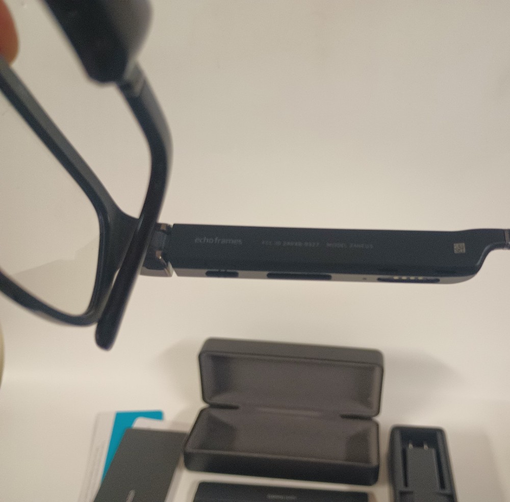Amazon Echo Frames 2nd Generation Rectangle Smart Glasses Charger