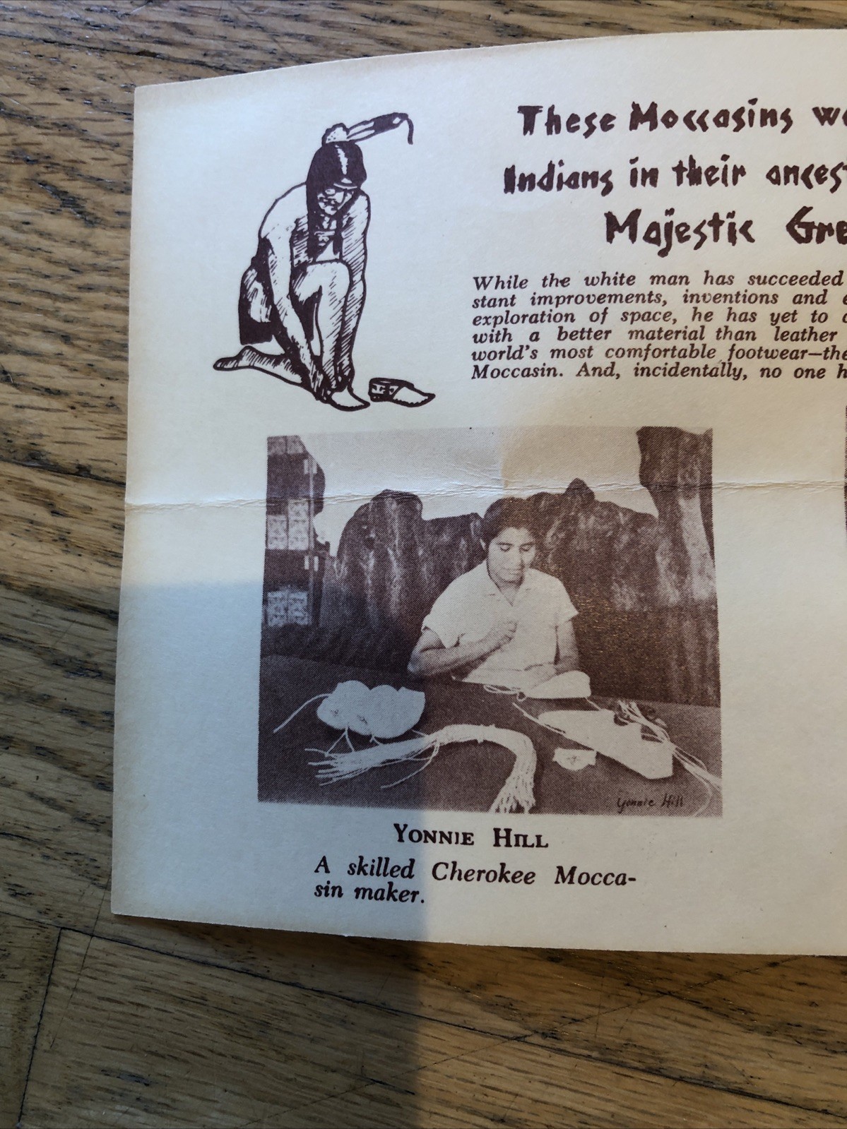 Vintage Genuine Indian The Cherokees Moccasins Size F 7 Natural NEW Q