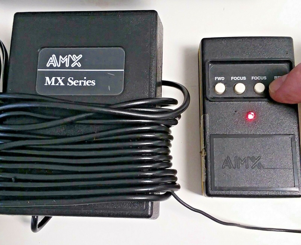 AMX MX40 Remote Control For Slide Projector w/ Case & AC Adapter