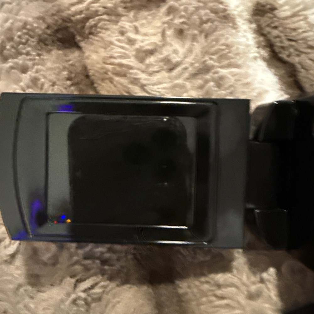 Emerson Evc 720 Digital Video Camera-UNTESTED comes with case