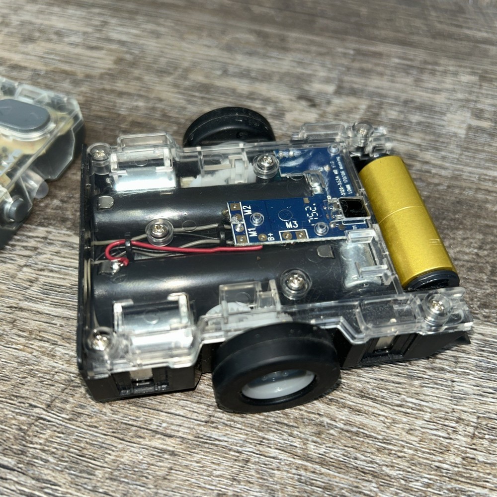 Battle Bots Hexbug With Remote, #8012BB