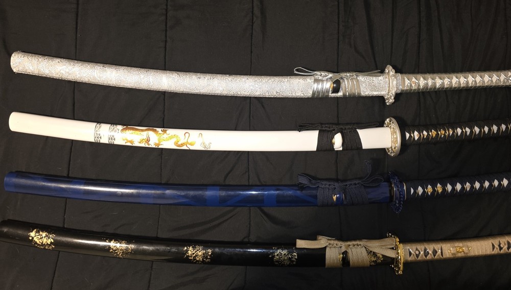 Katana(s)