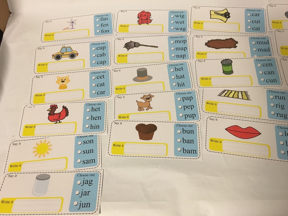 Vowel Sounds - Wipe & Write Learning Center Activity - 21 Laminated Cards