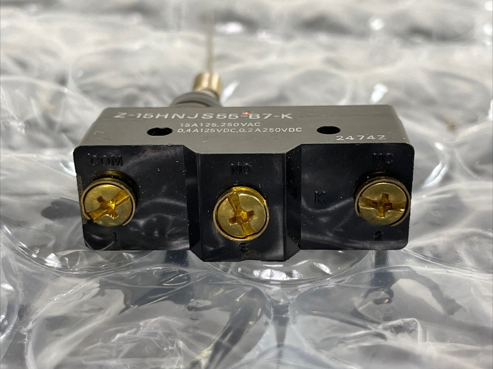 OMRON Z-15HNJS55-B7-K Snap Action Switch