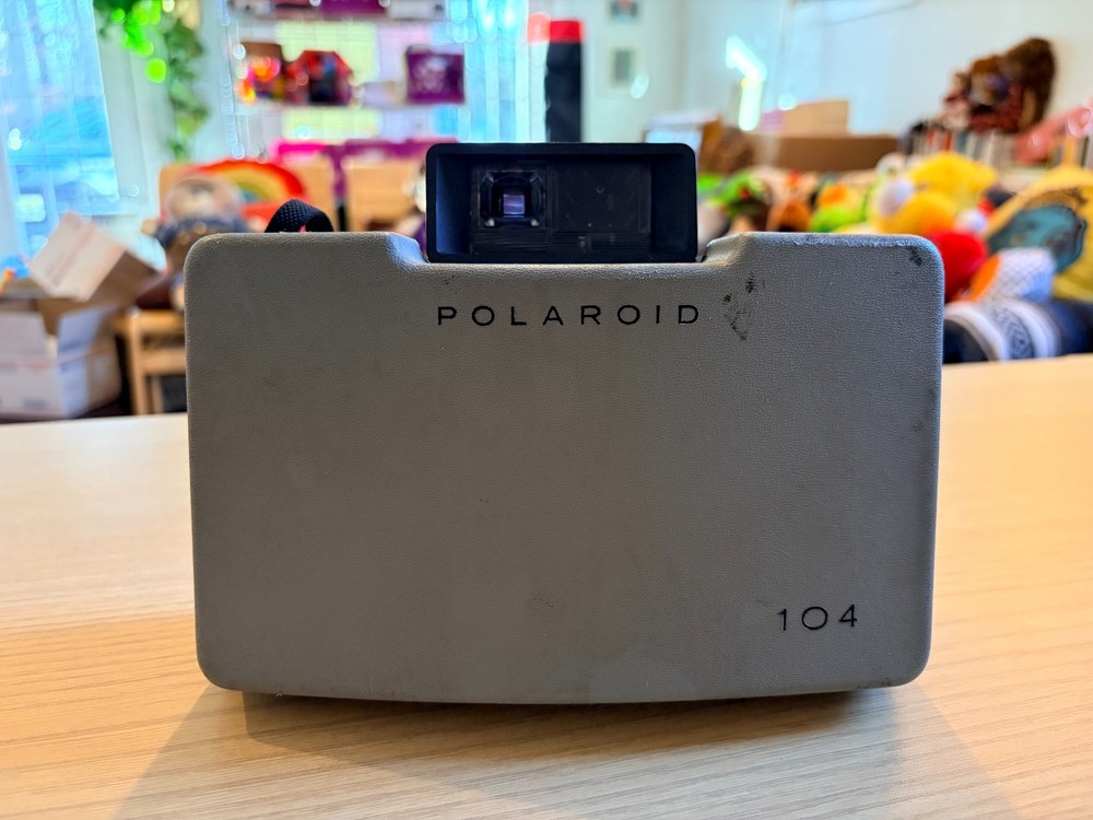 Polaroid Land Camera Automatic 104 Folding Instant Camera Untested Vintage
