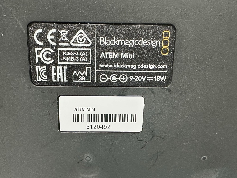 Blackmagic Design ATEM Mini HDMI Live Stream Switcher