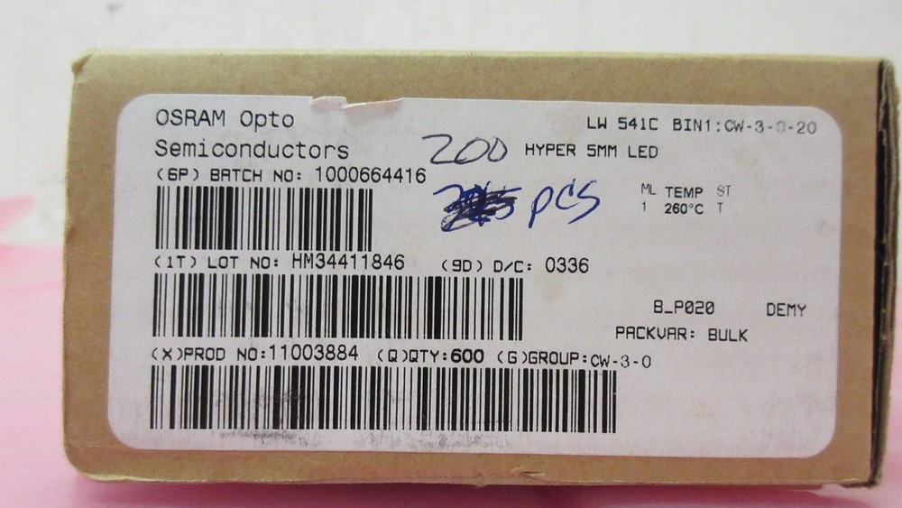 200 Osram Opto Hyper 5mm LED, 411980