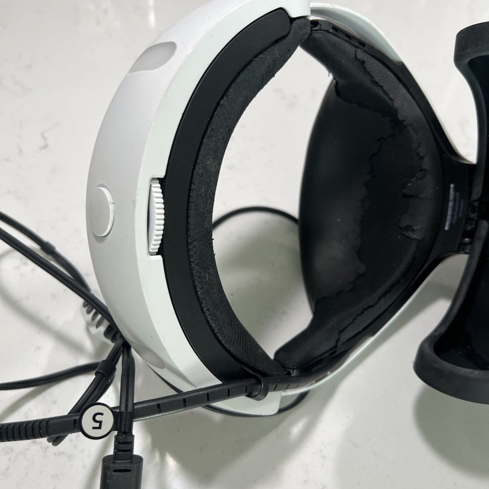 Sony PlayStation Standalone VR Headset - White UNTESTED