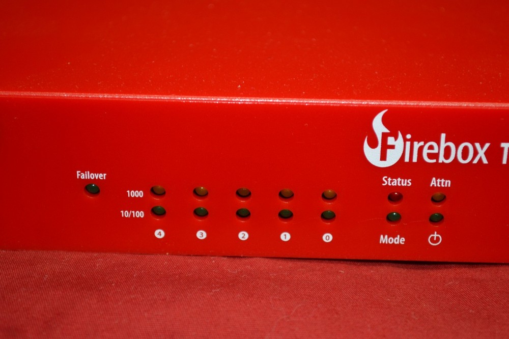 Watchguard Firebox T40 FS4AE5 Network Security Firewall Appliance * MINT