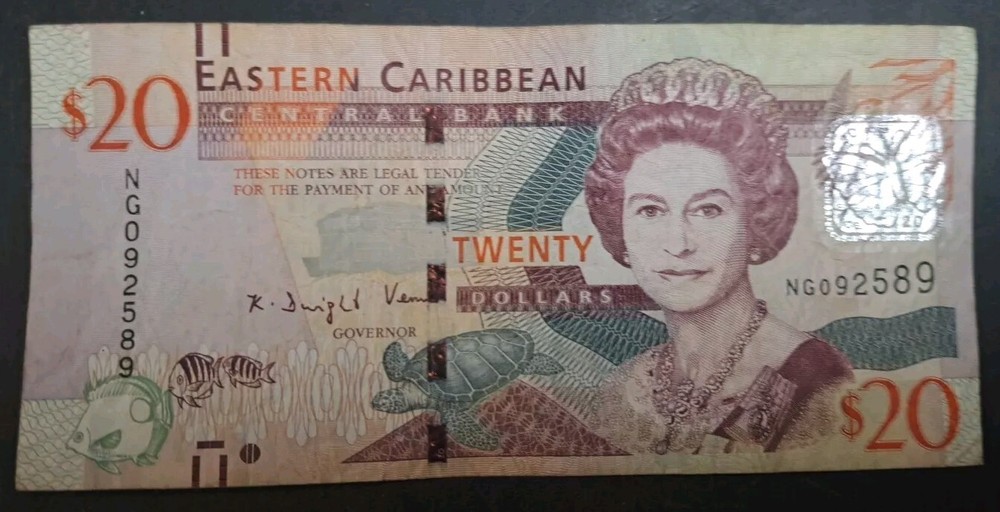 (2015) Eastern Caribbean 20 Dollars P53b  NG092589