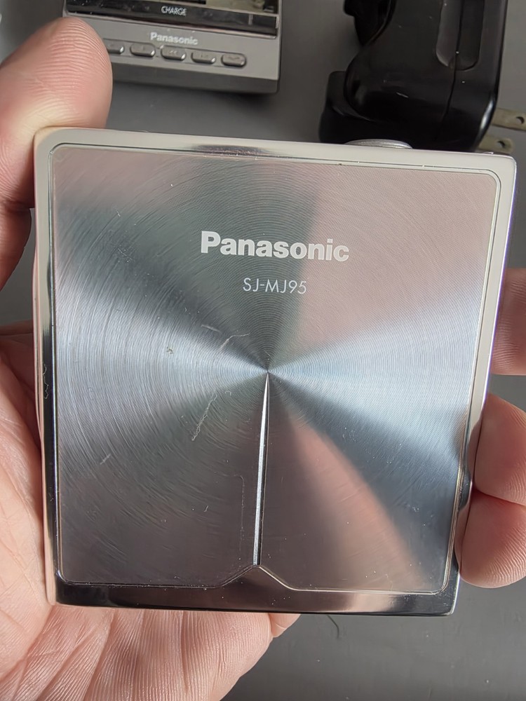 Panasonic SJ-MJ95 MiniDisc JUNK