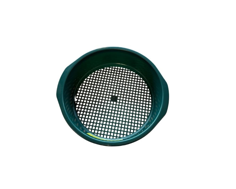 Garland: Small Plastic Sieve