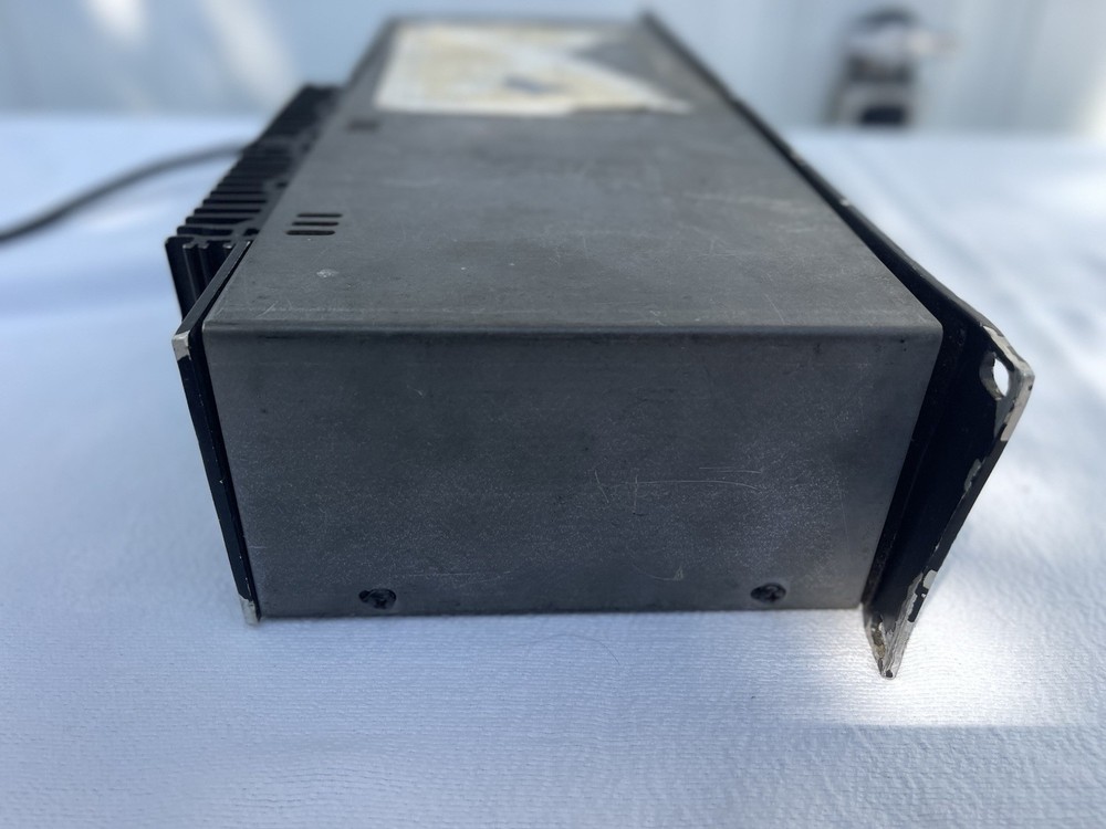 Vintage Traynor Beta 150EQ Solid-State Power Amplifier Equalizer Black