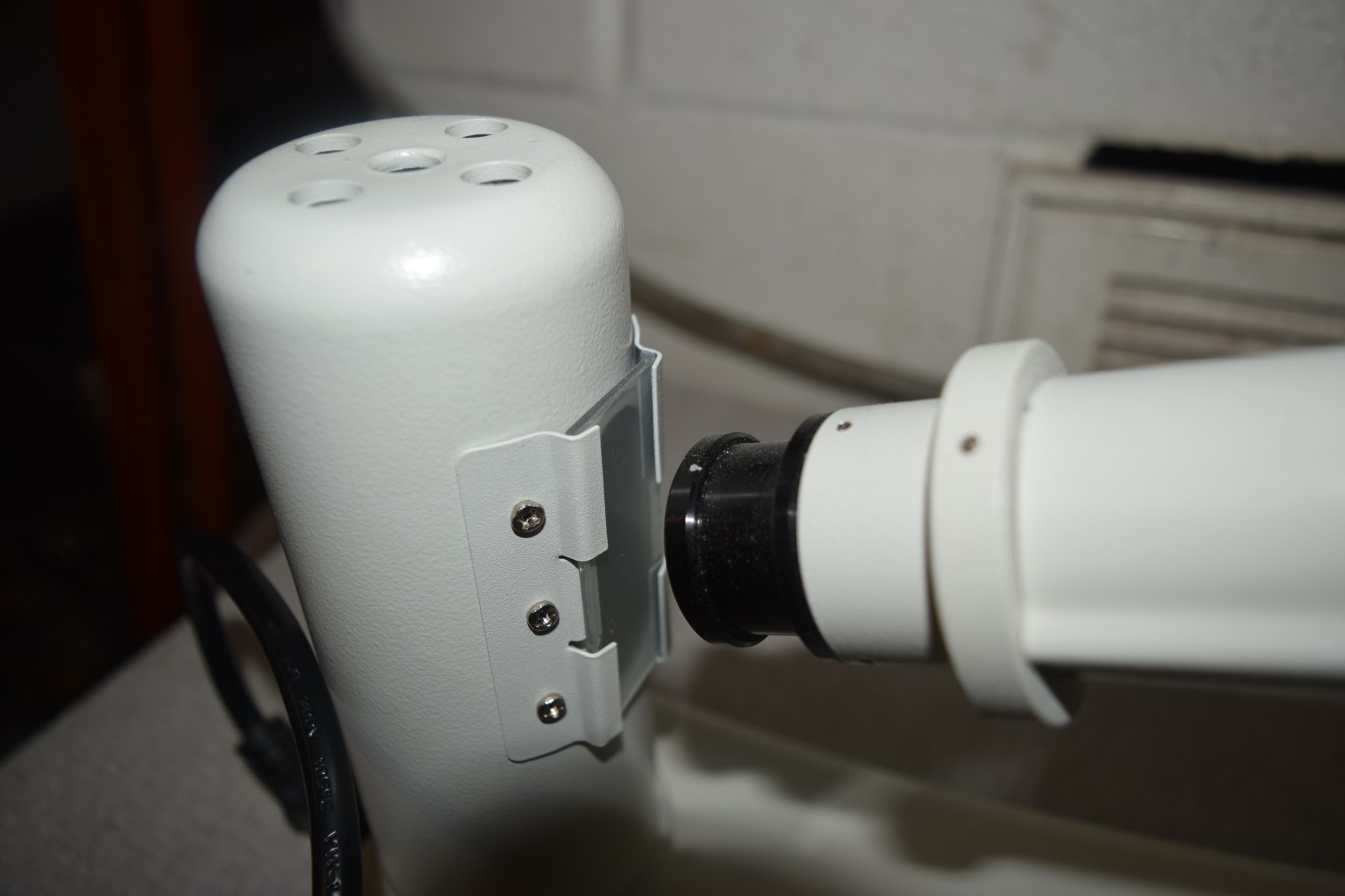 Azzota Corporation Disc Polarimeter