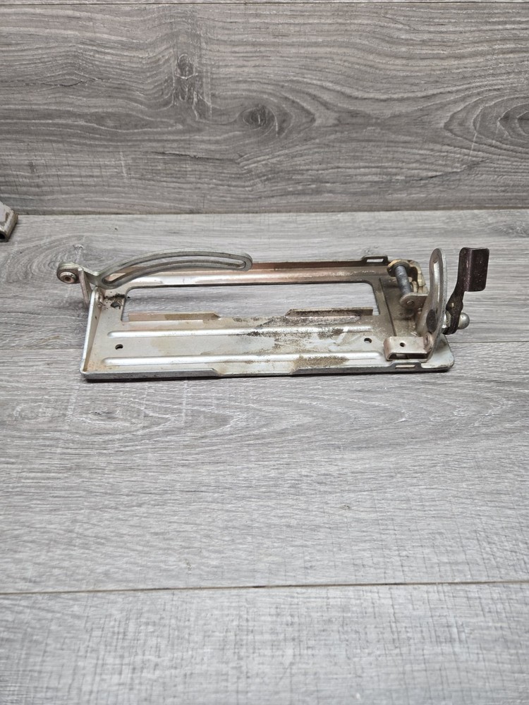 Skilsaw 77 Lower Base Plate Bottom