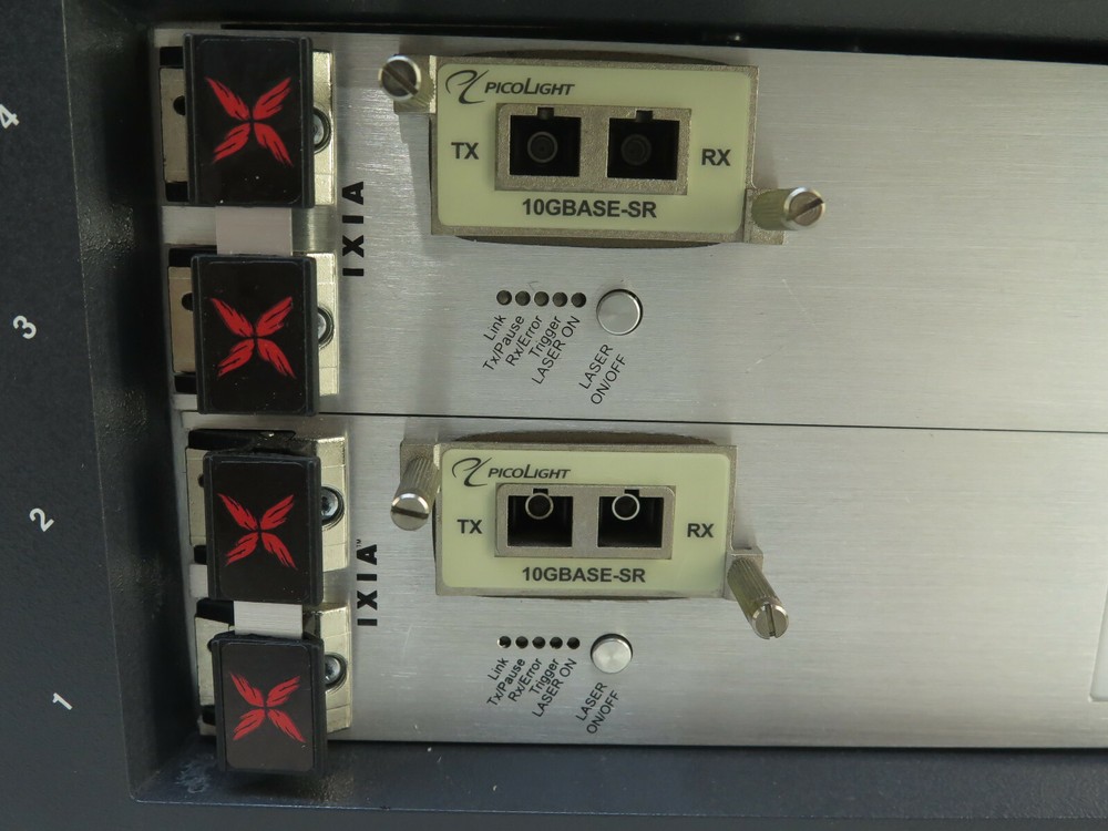 IXIA 400T Traffic Generator/Performance Analyzer /w two LM10GE700F1 Modules