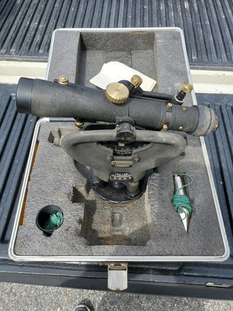 Berger Instruments model 324