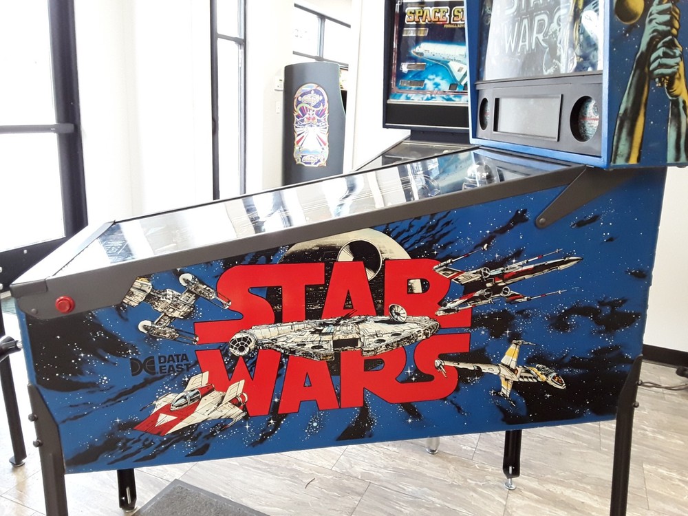 Star Wars Pinball Machine by Data East