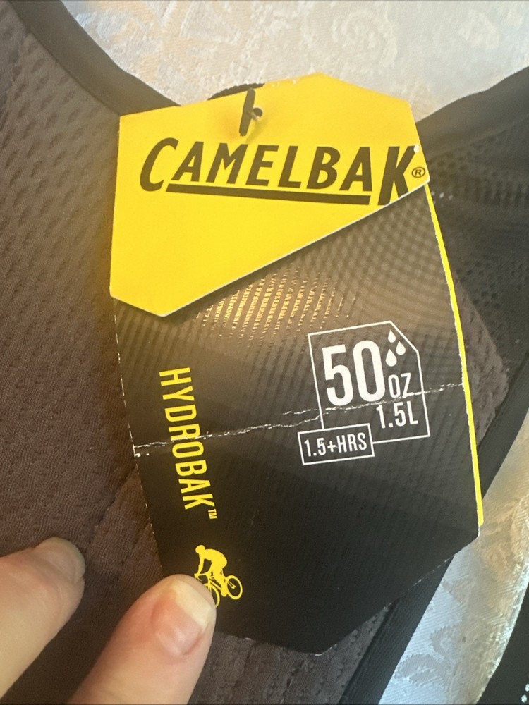 camelbak hydration pack Black 50 Oz Lightweight