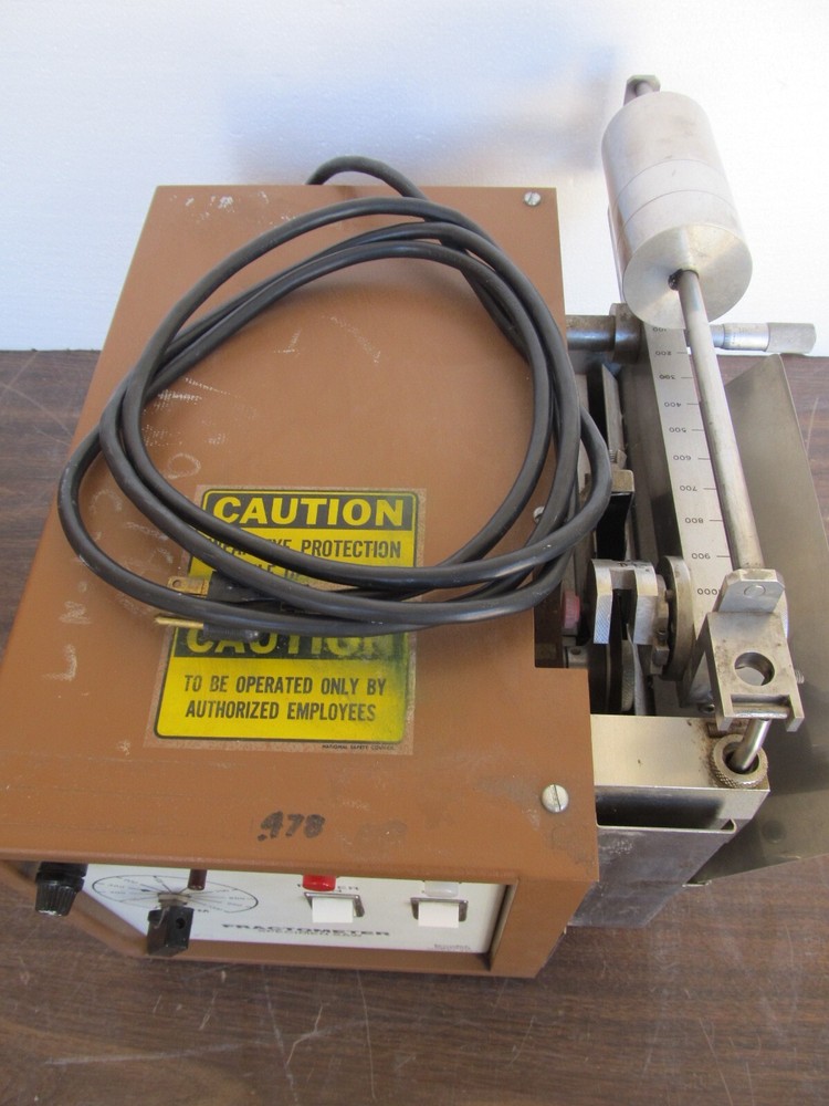 TerraTek Systems 4401 FRACTOMETER SPECIMEN SAW